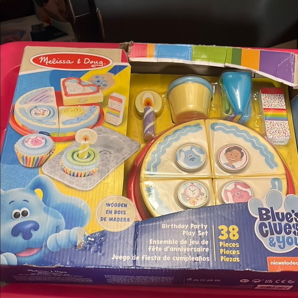 Melissa & Doug Blue's Clues & You! Birthday Party Play Set - Multicolor